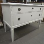 702 7153 CHEST OF DRAWERS